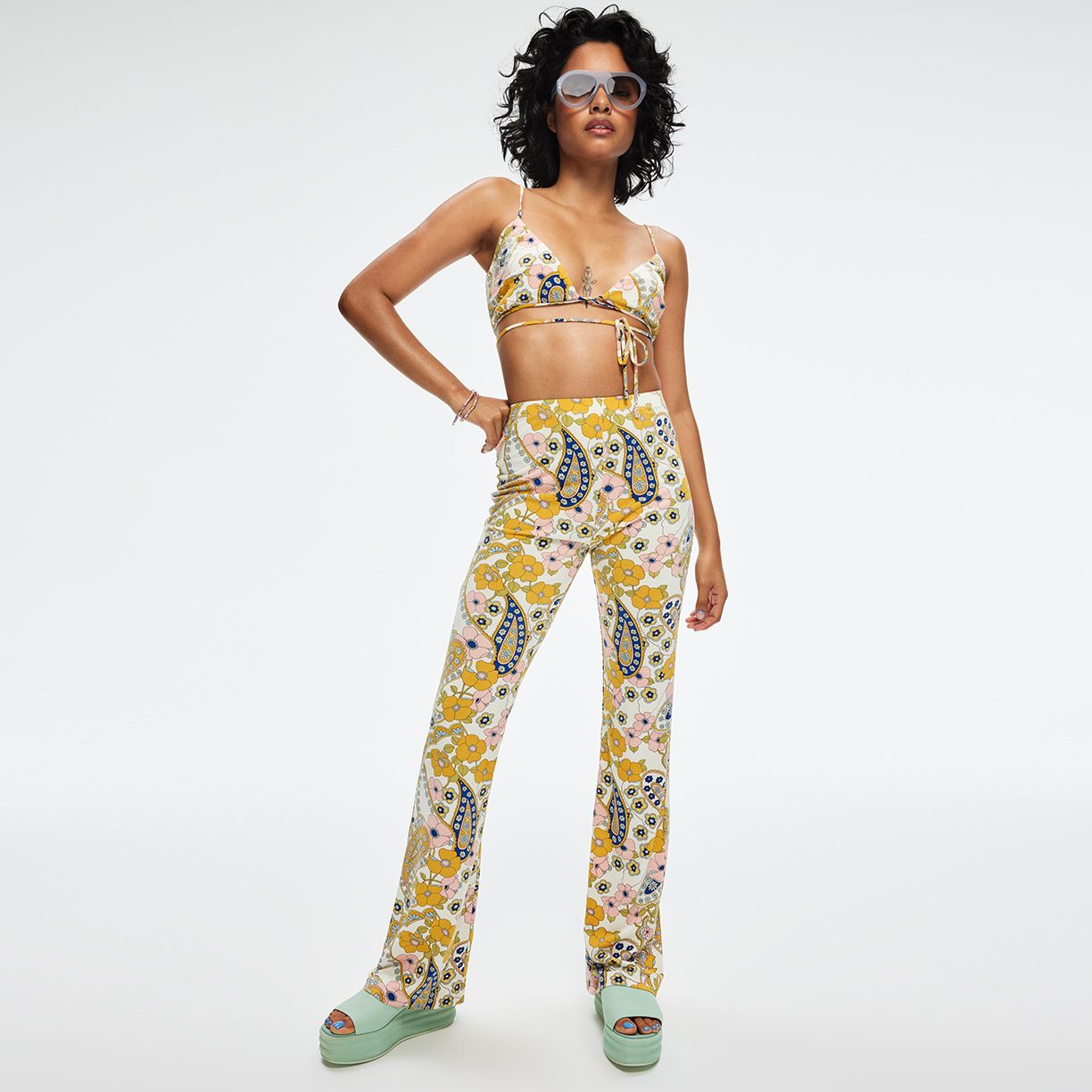 Festival-Ready Y2K Looks Up to 60% Off