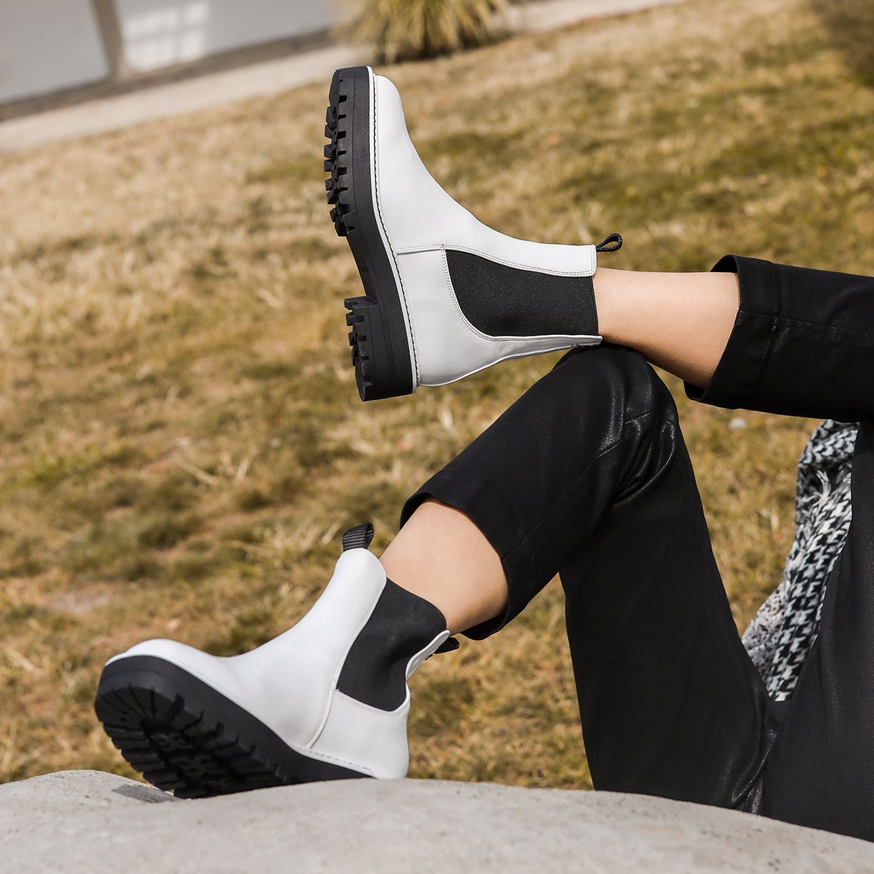 Back to School: Young Women's Boots Up to 60% Off