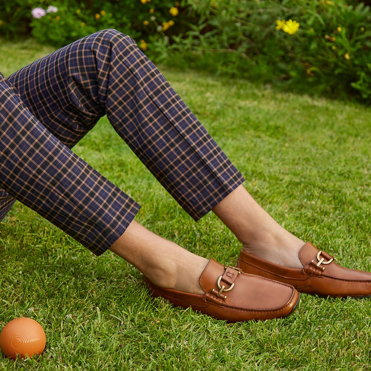Donald Pliner Shoes Up to 60% Off