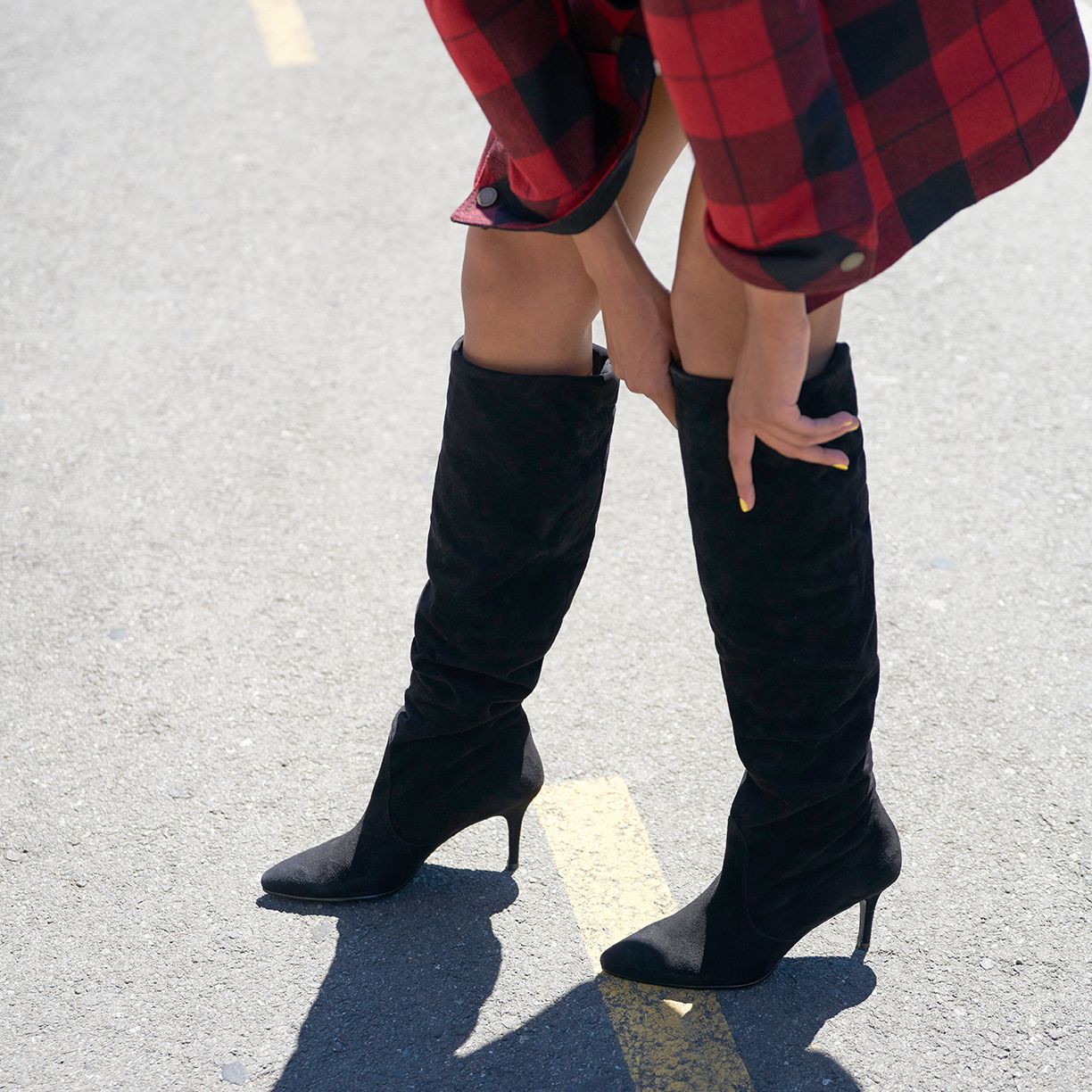 Stuart Weitzman Shoes Up to 60% Off