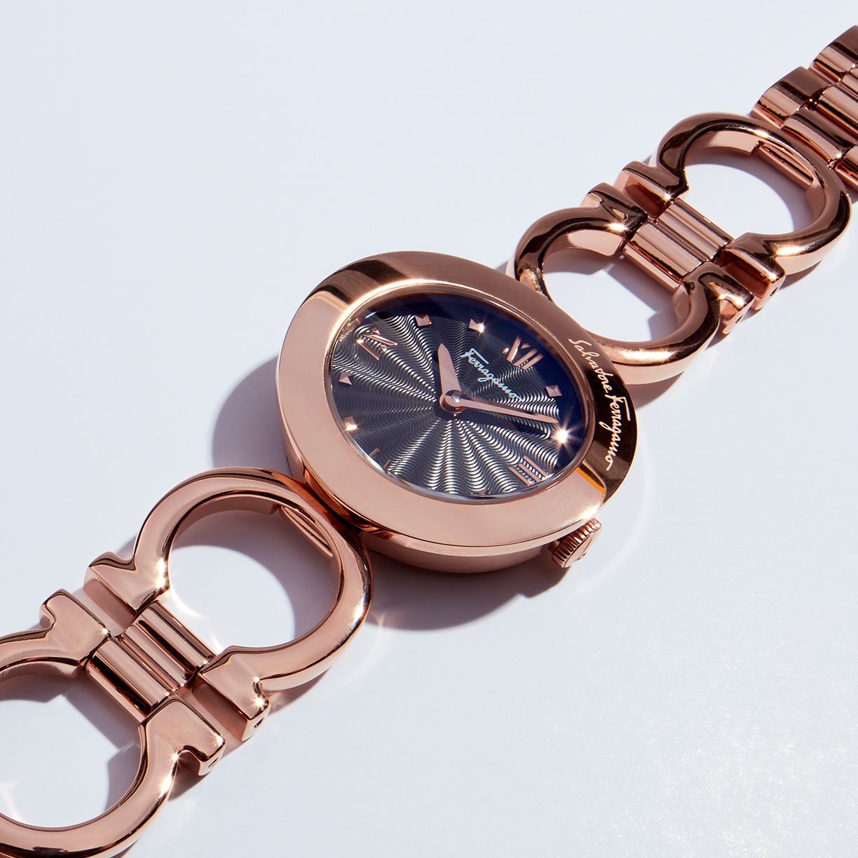 Designer Watches Up to 50% Off Feat. FERRAGAMO