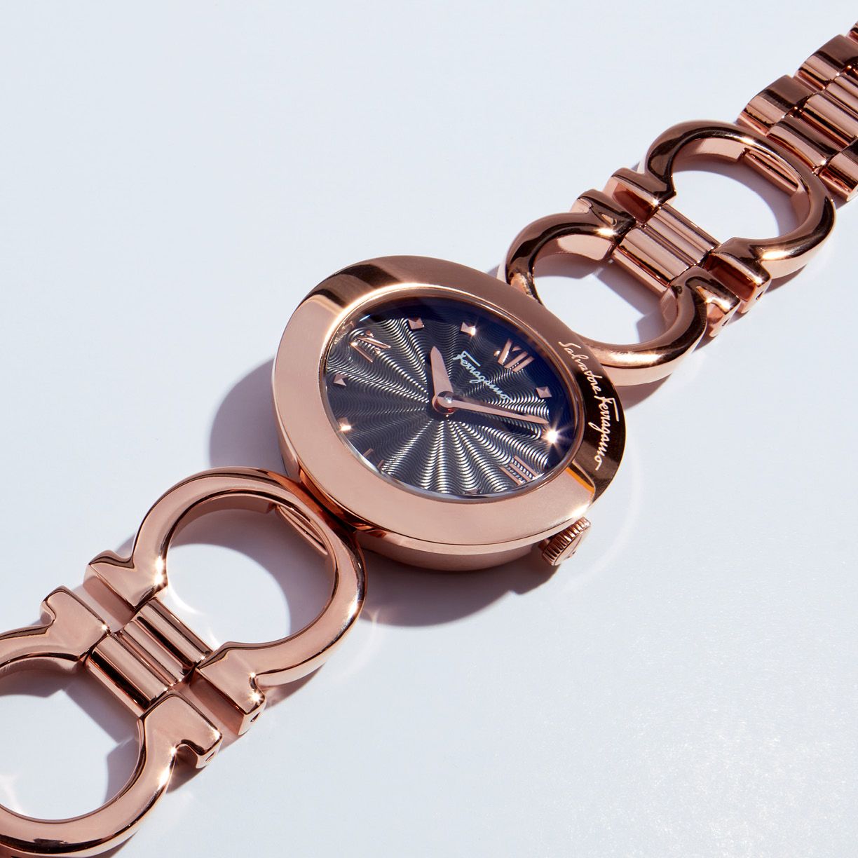 Designer Watches Up to 50% Off Feat. FERRAGAMO