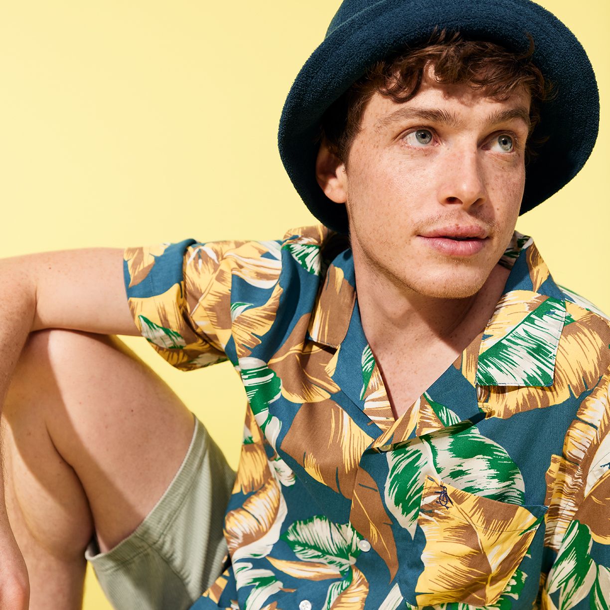 Men's Warm-Weather Getaway Looks Up to 60% Off