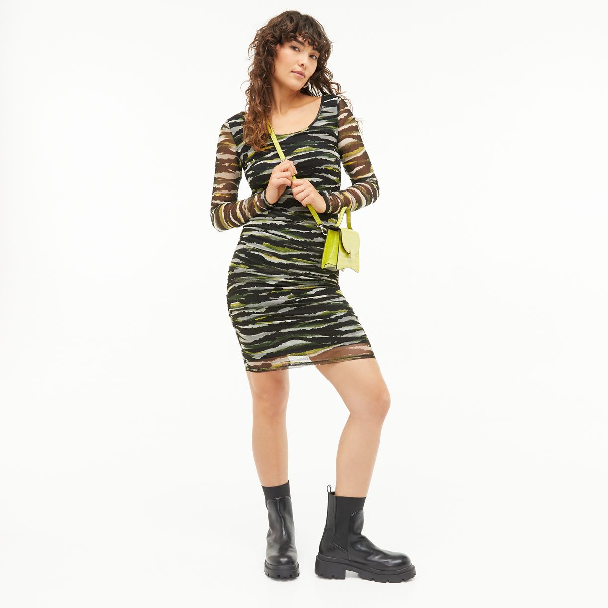 DKNY Up to 65% Off