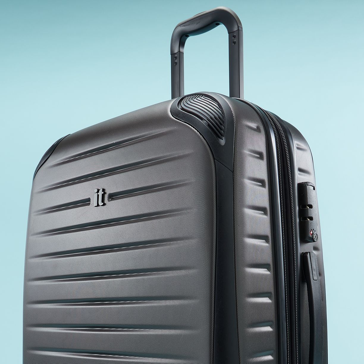 Travel Blowout Up to 65% Off Feat. it Luggage
