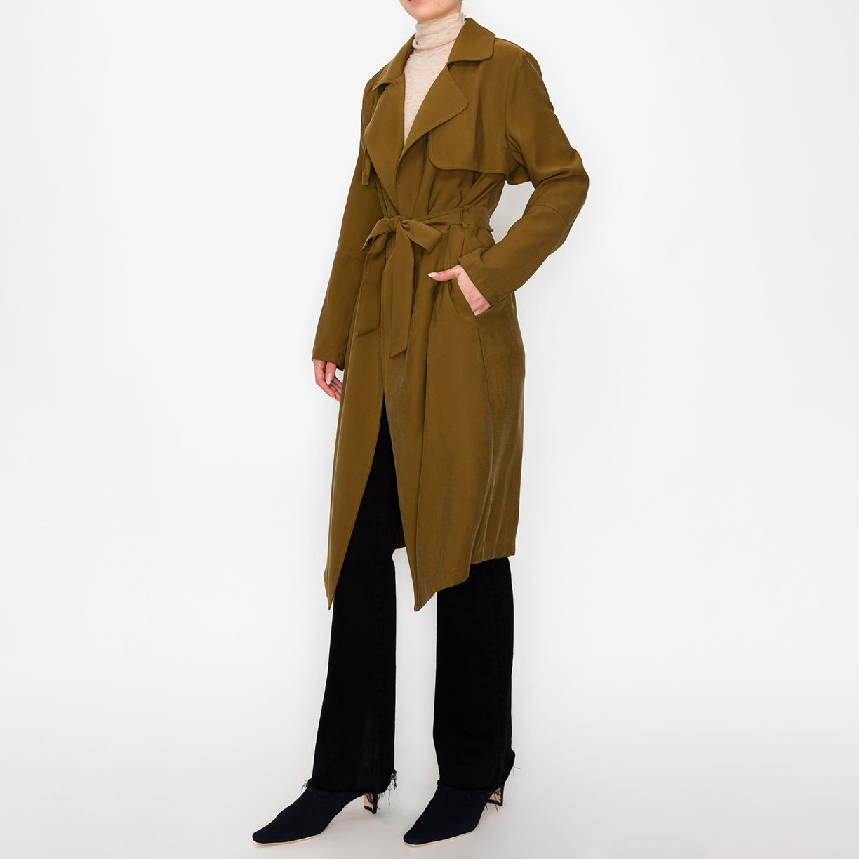 Perfected Classic Silhouettes Up to 60% Off