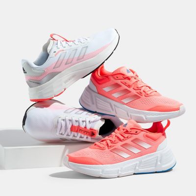 Women's Running Shoes Up to 50% Off