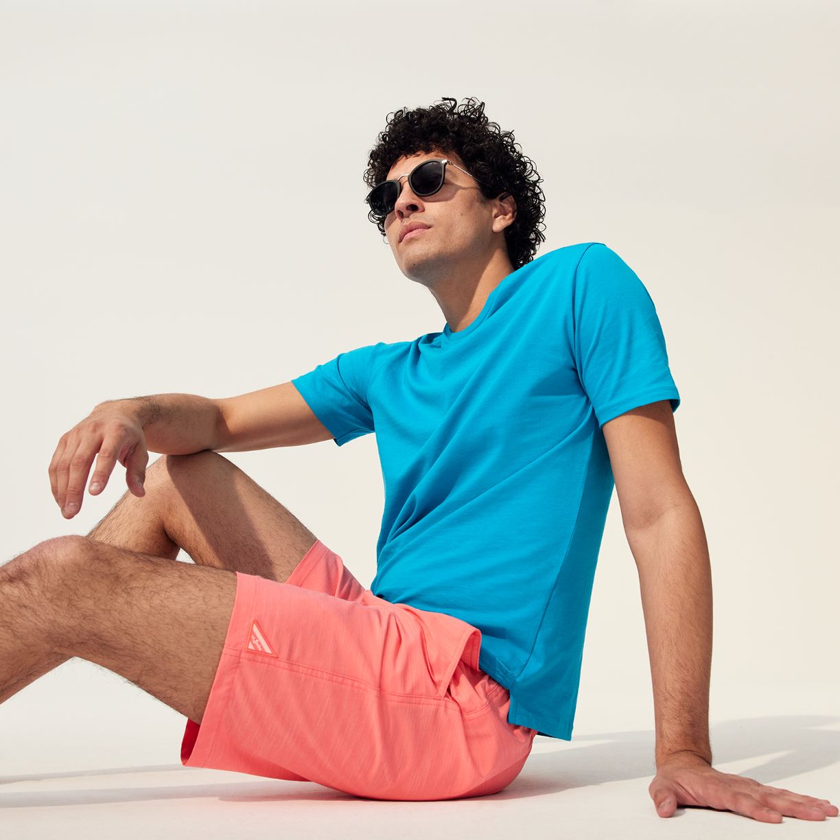 Men's Vacation Looks Up to 60% Off