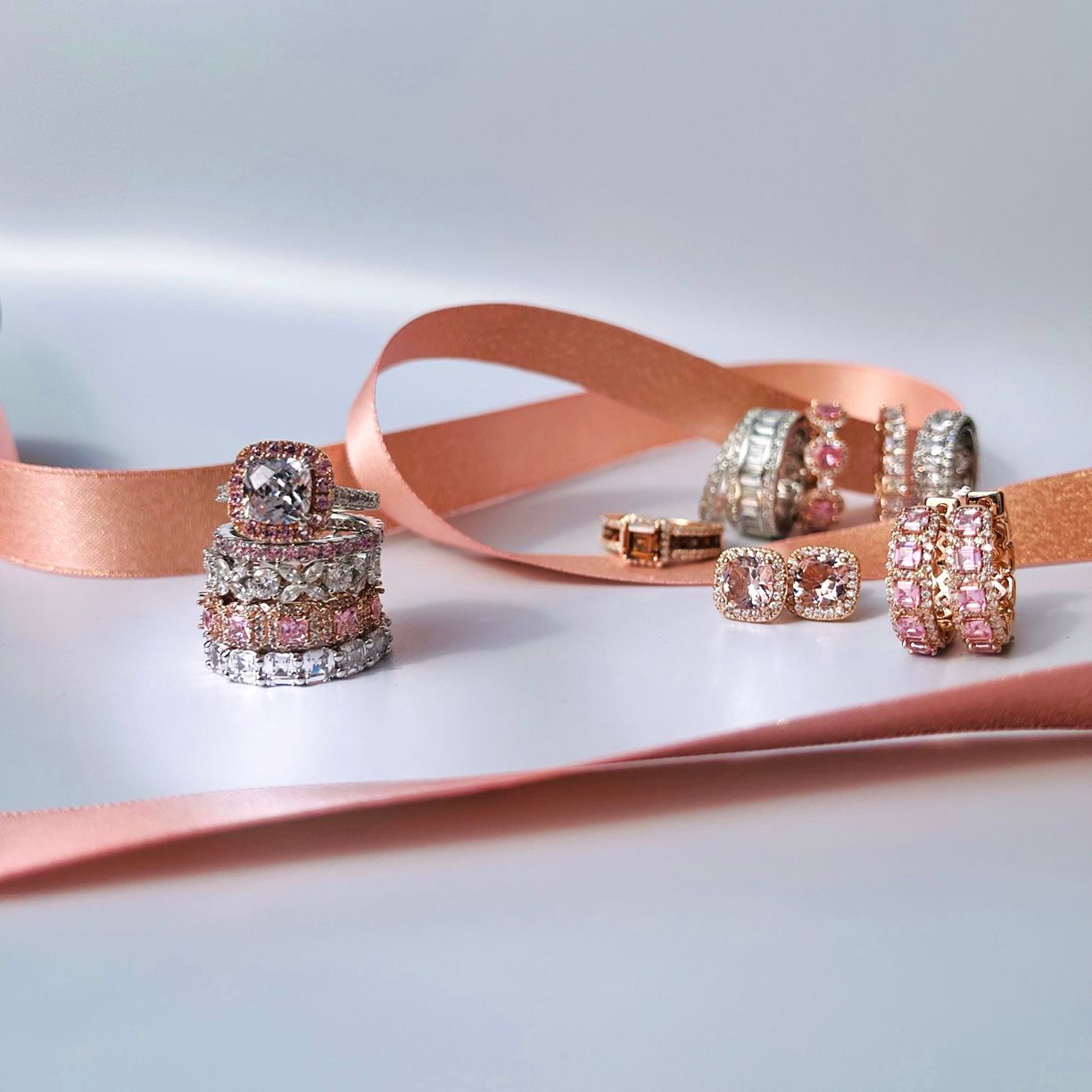 Sale: Accessory Gifts for Mom Up to 75% Off