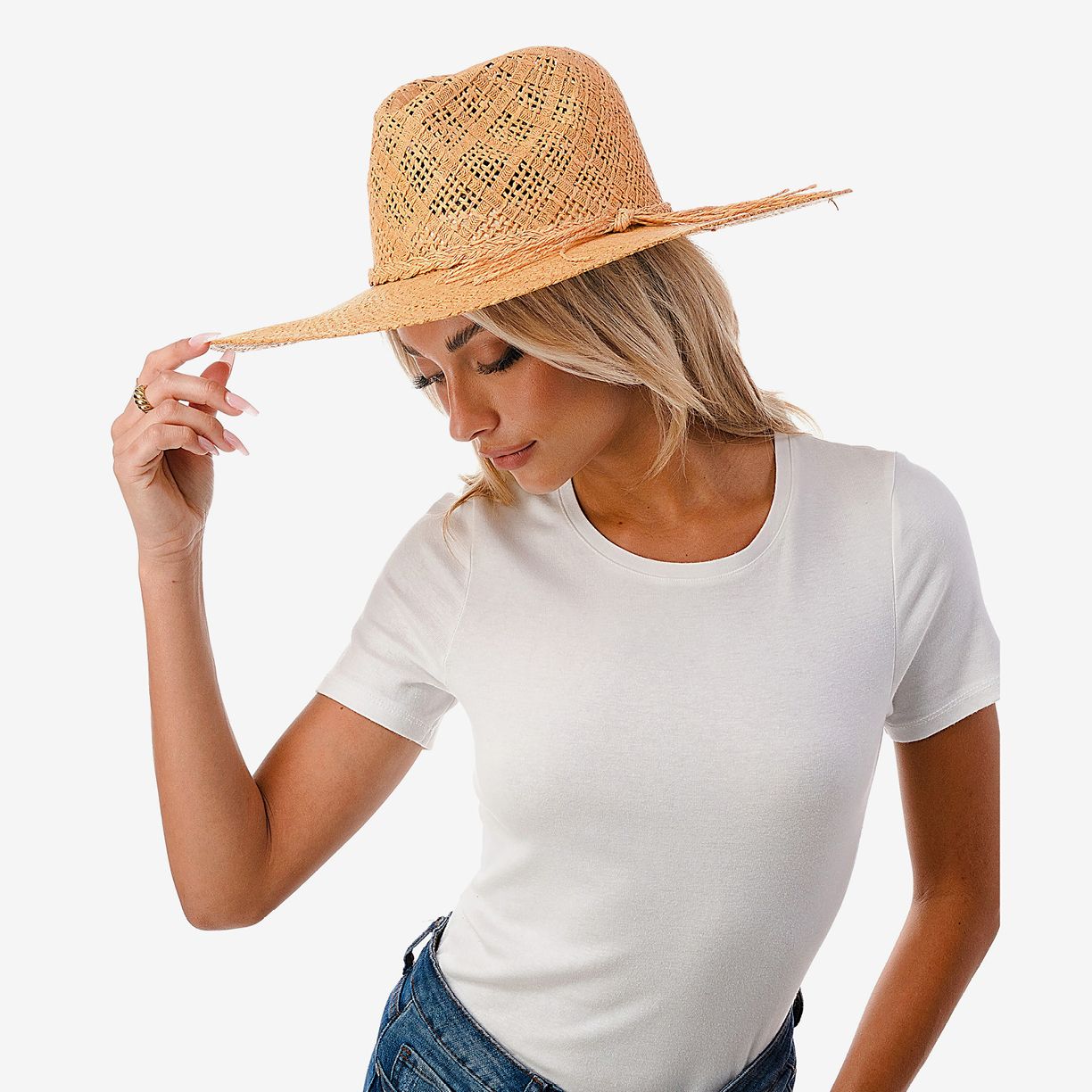Now Trending Cowgirl-Inspired Styles