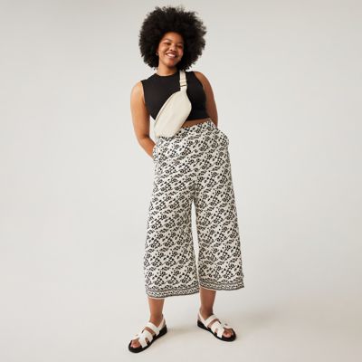 Women's Top Picks Up to 70% Off