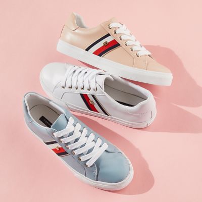 Tommy Hilfiger & More Up to 60% Off