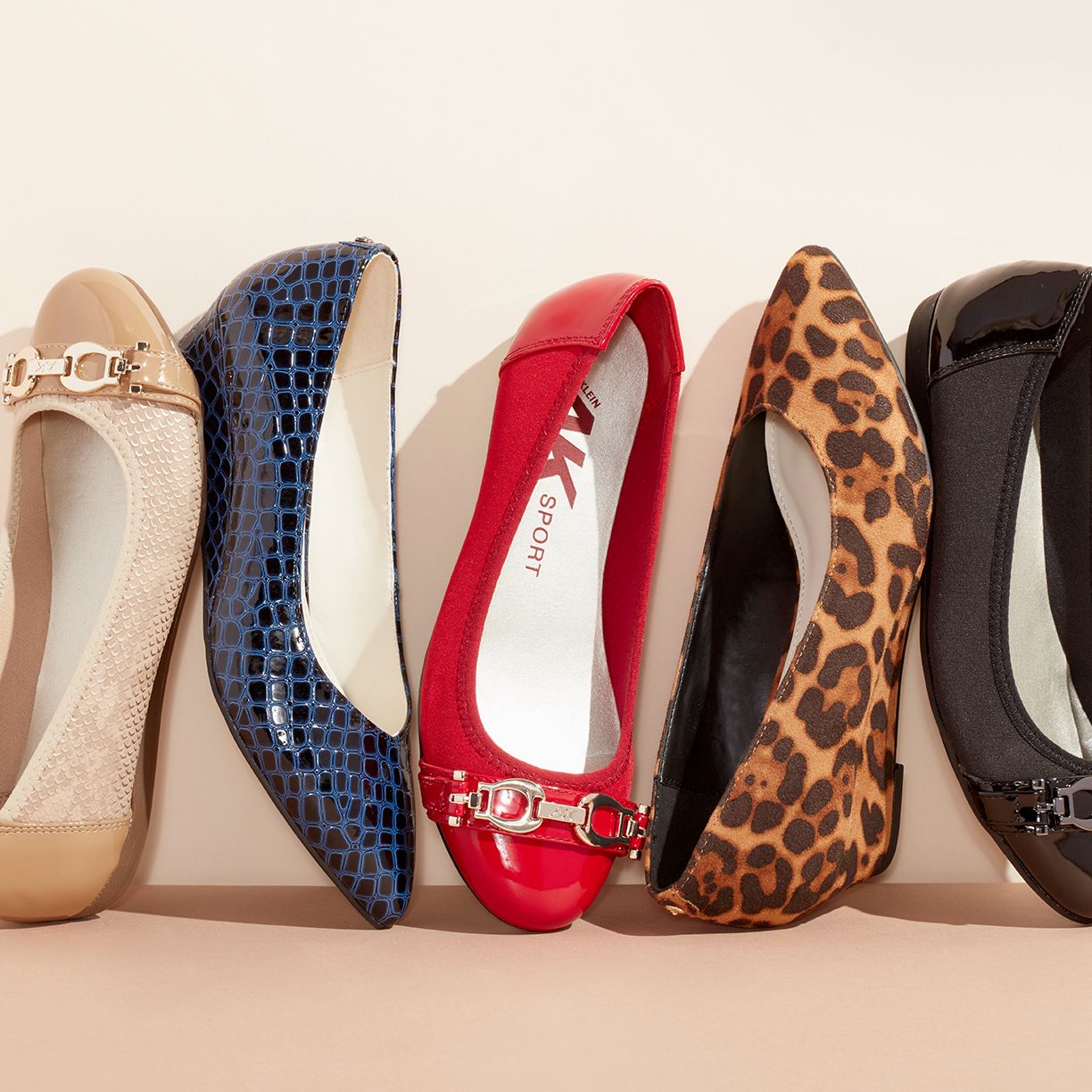 Flats & Loafers Up to 60% Off