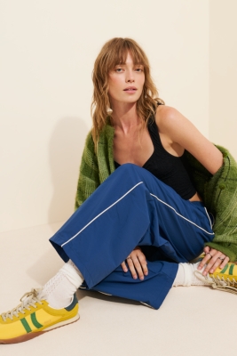 【in a row】[Unisex] Bijou Wide Pants Best Yet Baggy Wide Leg Track Pants | Nuuly