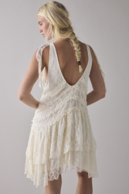 新品 ACLENT Asymmetry lace mini dress Alicia Asymmetric Cascading Ruffle Lace Mini Dress | Nuuly