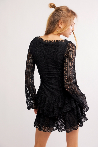 Tabby Lace Mini Dress | Nuuly