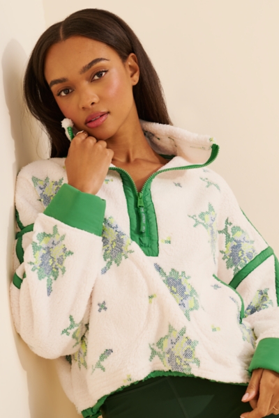 Mountain High Embroidered Half Zip Fleece | Nuuly
