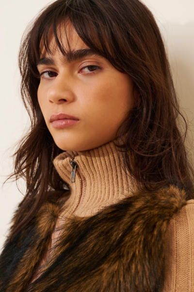 Tori Faux Fur Trim Zip-Up Sweater Jacket | Nuuly