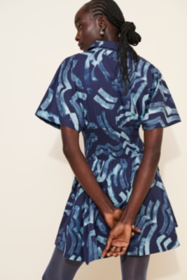 The Tommie Short-Sleeve Smocked Front-Zip Mini Shi | Nuuly