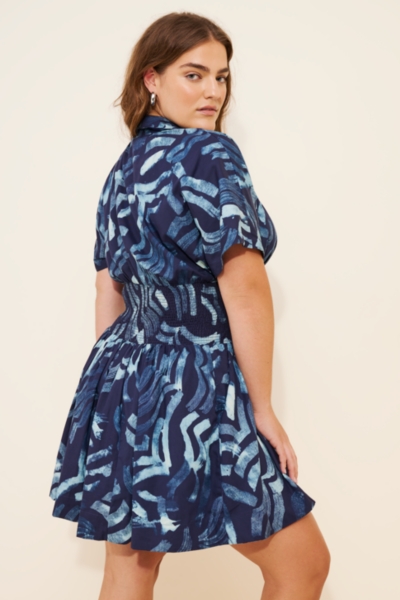 The Tommie Short-Sleeve Smocked Front-Zip Mini Shi | Nuuly