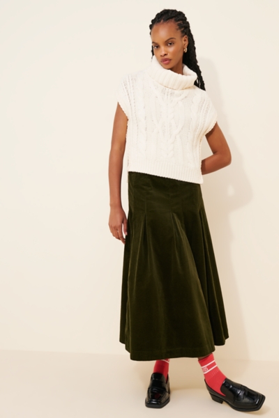 Angelica Cable Trim High-Low Sweater Vest | Nuuly