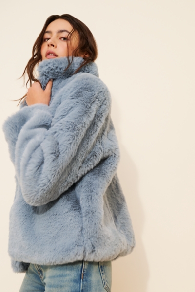 ルシェルブルー　ファーボレロ Michelle Faux Fur Jacket | Nuuly