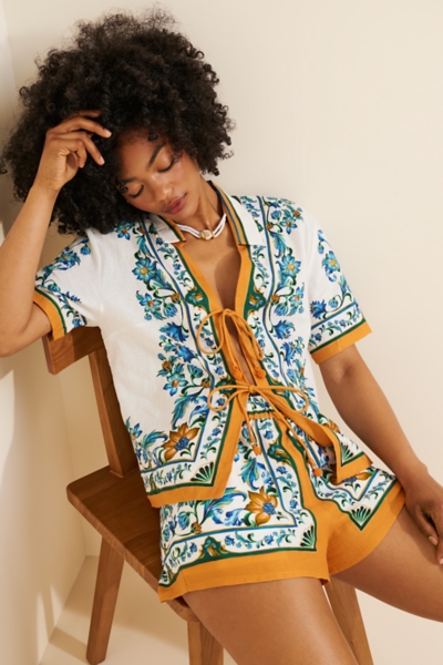 Flora Tile Off-White Blouse | Nuuly