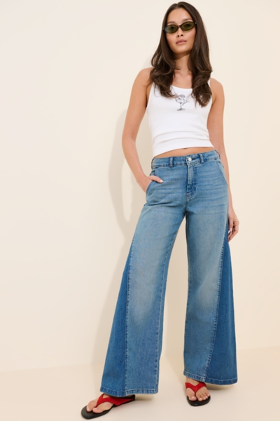 Flare アストンマーチャン SP The Astra Colorblock Flare Jeans | Nuuly