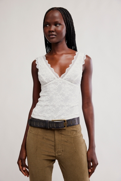マタニティ Lure you in Romantic lace tank MILK Loved You First Lace Cami | Nuuly