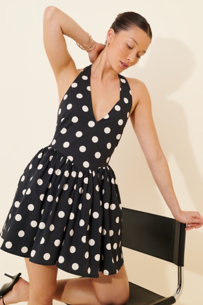 a line black maxi dress Flowy Black Maxi Dress with Side Slits – Reistor main image 0