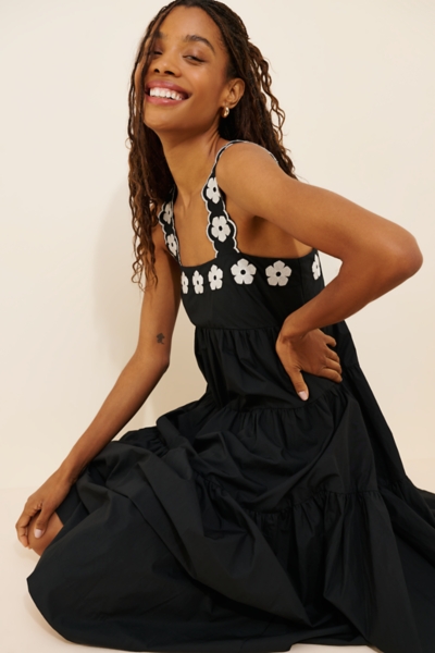 Helena Embroidery Dress | Nuuly