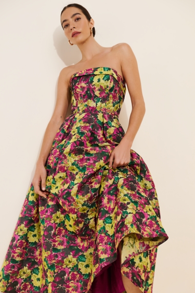 strapless brocade dress Gold Midi with Pockets line silhouette flatters the figure and ensures ease of movement Strapless A-line full-length metallic brocade