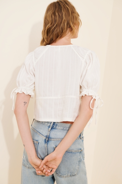 Summer Puff-Sleeve Top | Nuuly