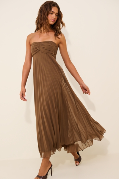 one shoulder yellow maxi dress Ruched L Melania Trump's state banquet Style:JEAN 10-31 VariantImport flattering ruching