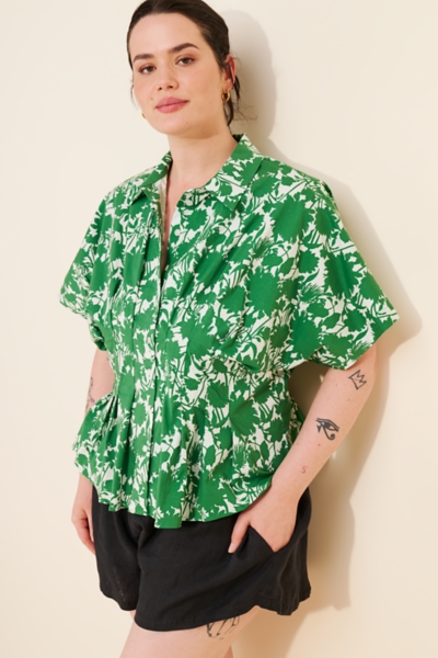 The Tobie Pleated Blouse: Short-Sleeve Edition | Nuuly
