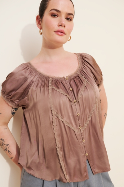 The Amber Short-Sleeve Silky Top | Nuuly