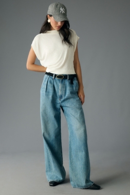 【送料&関税込】TotAme Sleeveless Funnel-neck Top Sleeveless funnel-neck top macadamia – TOTEME