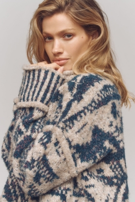 Relaxed Roll-Neck Sweater