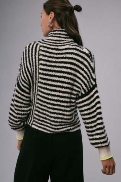 Illusion Stripe Turtleneck Sweater | Nuuly