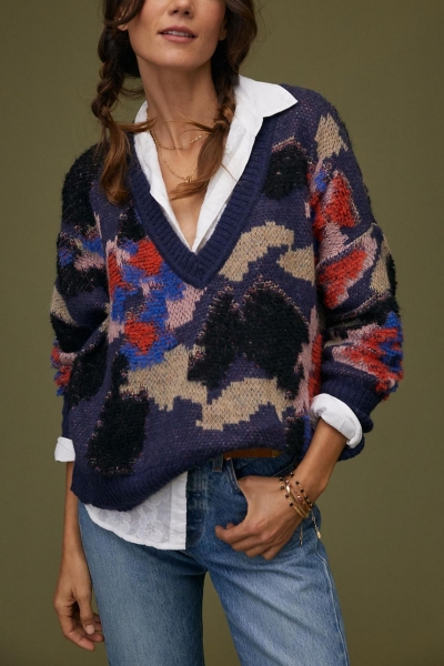 V-Neck Floral Sweater | Nuuly