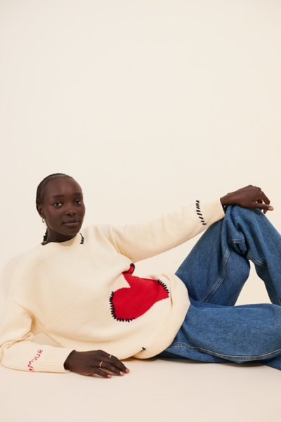 Crew-Neck Whipstitch Heart Icon Sweater | Nuuly