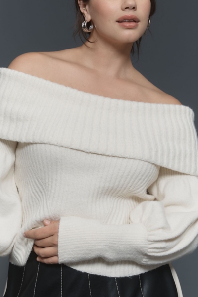 Pull à épaules Bouffantes (puff Shoulder) Ivoire - Taille S - Style K-beauty - Neuf Sans étiquettes