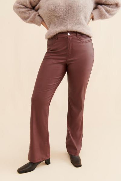 The Yaya Mid-Rise Vegan Leather Pants | Nuuly