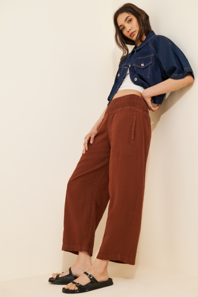 The Reese Smocked Pull-On Barrel Pants: Linen Blen | Nuuly