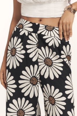 Linen Blend Daisy Wide-Leg Pants | Nuuly