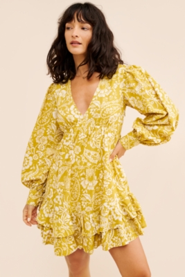 V-Neck Frill Puff Sleeve Mini Dress
