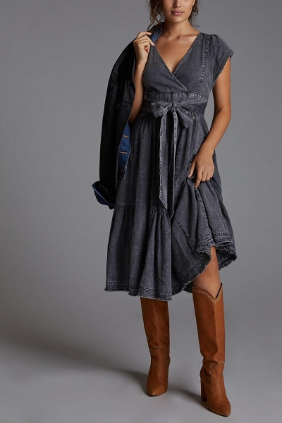 Denim Midi Dress | Nuuly