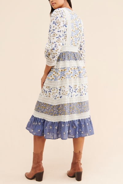 roberta midi dress The dreamiest dress  rent the Roberta Einer 'Angel midi dress white' now  via our website www.rentmehoney.com x