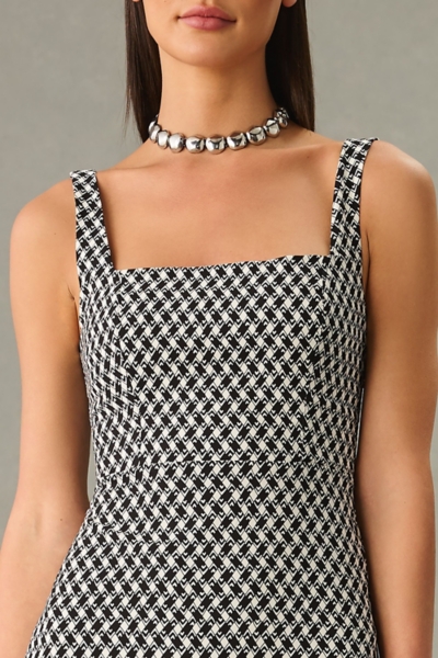The Ariana Square-Neck Asymmetrical Ruffle-Hem Dre | Nuuly