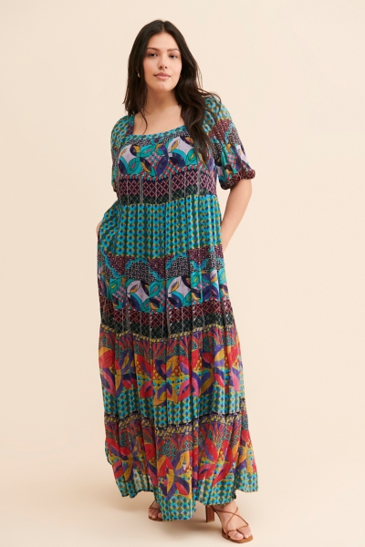 simple midi dress Elegant Janelle Midi Dress in Black - Perfect for Any Occasion